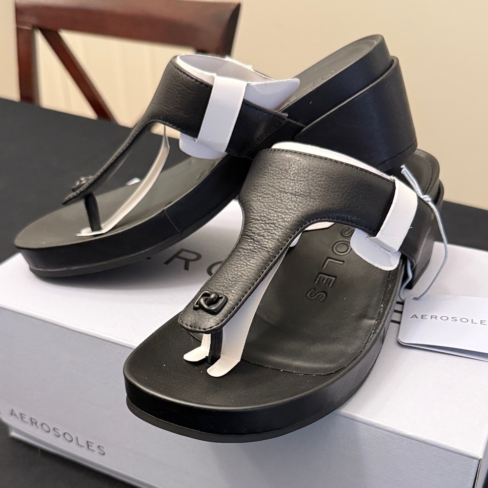 AEROSOLES Clio Sandals